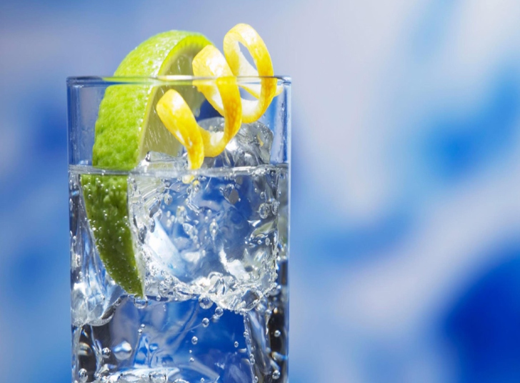 Обои Cold Lemon Drink