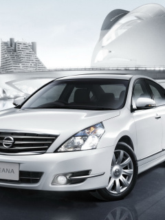 Das Nissan Teana Sedan Wallpaper 240x320