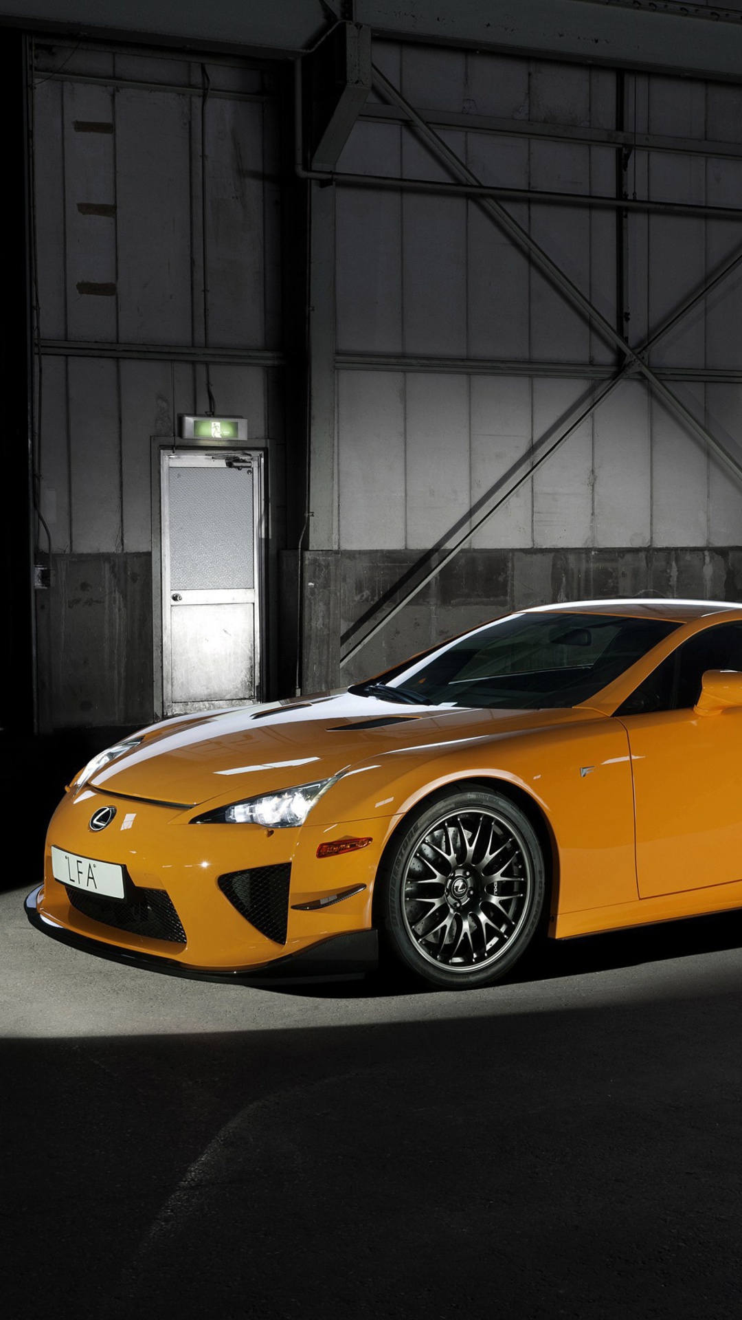 Fondo de pantalla Lexus LFA 1080x1920