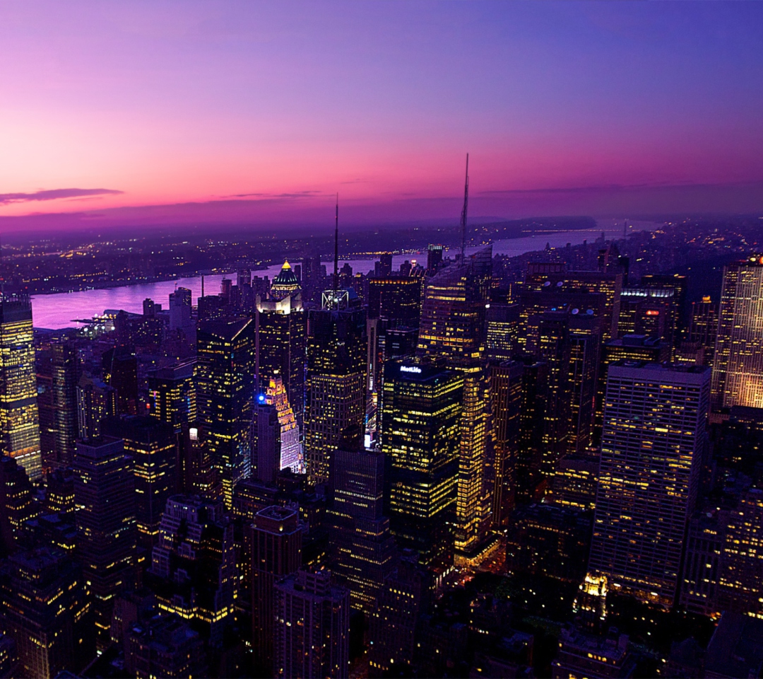 Fondo de pantalla Twilight In New York City 1080x960