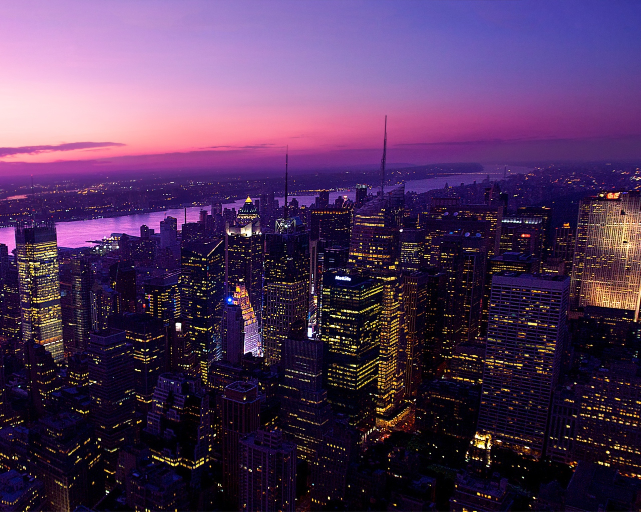 Fondo de pantalla Twilight In New York City 1280x1024