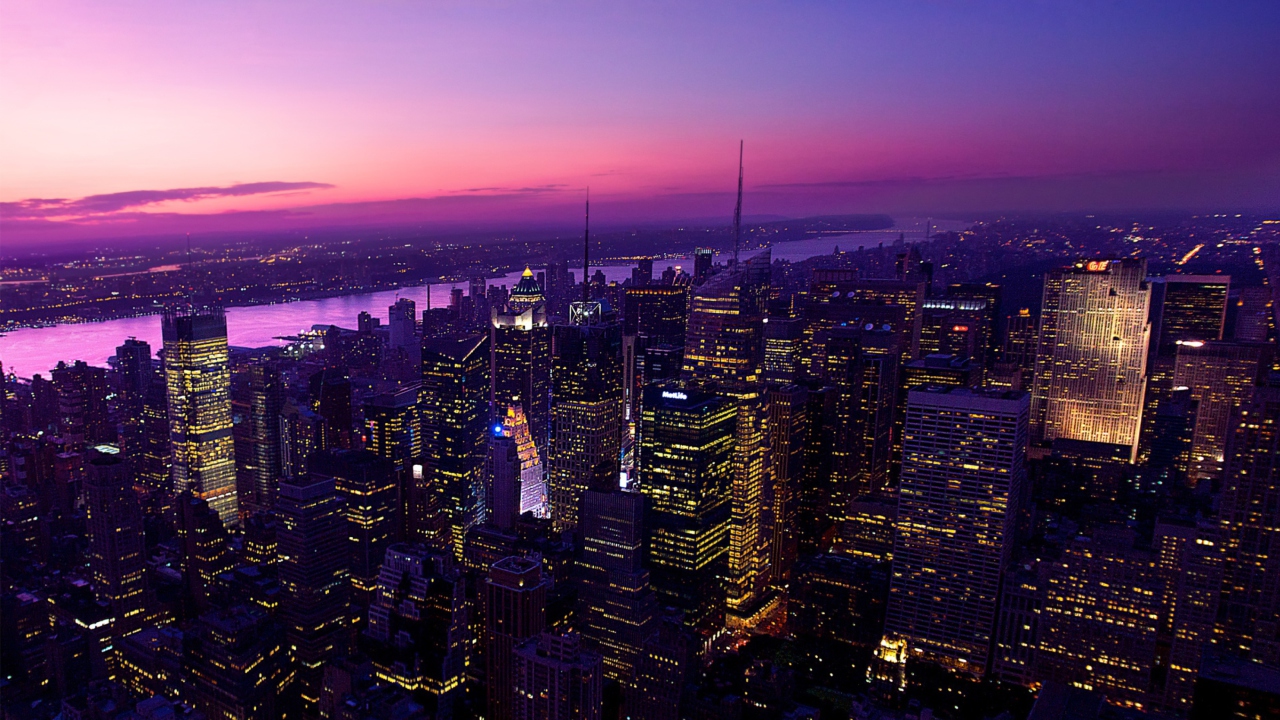 Fondo de pantalla Twilight In New York City 1280x720