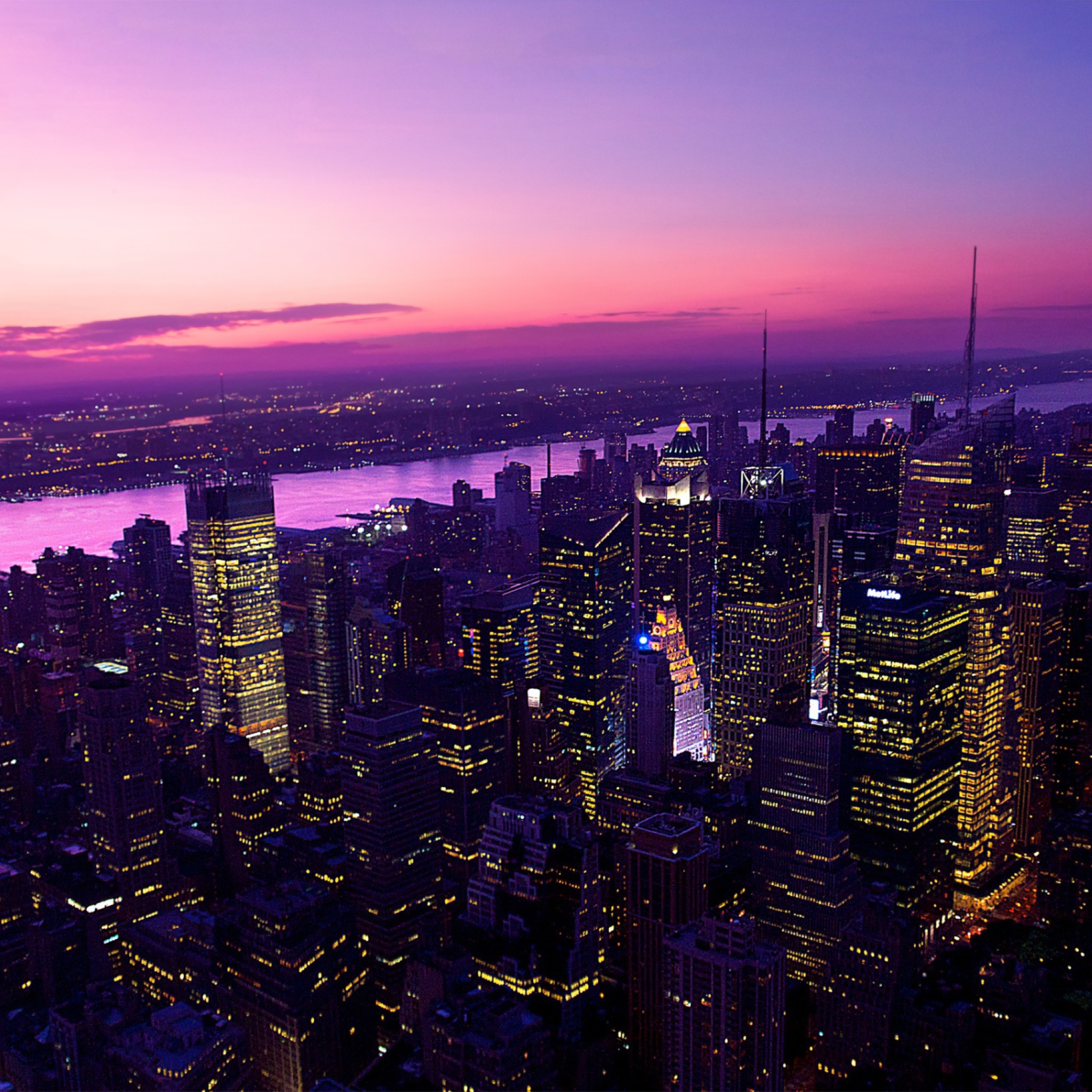 Twilight In New York City screenshot #1 2048x2048