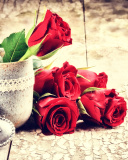 Fondo de pantalla Valentines Day Roses 128x160