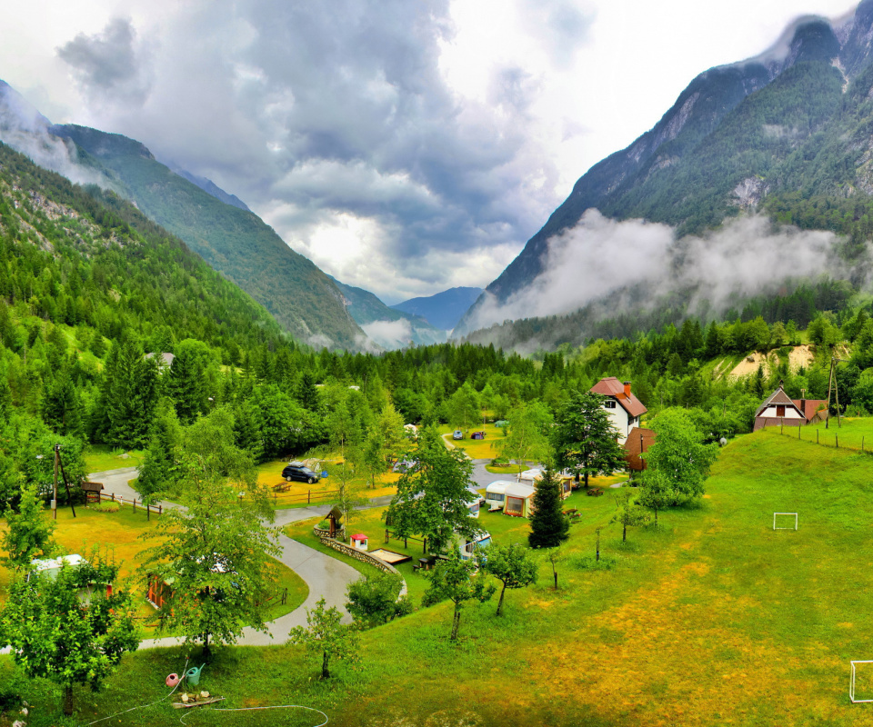 Screenshot №1 pro téma Slovenian Mountains Landscape 960x800