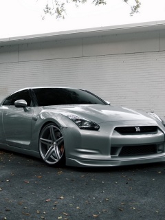 Sfondi Supercar Nissan GTR 240x320