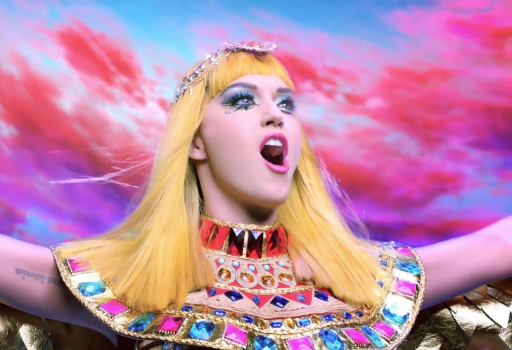 Screenshot №1 pro téma Katy Perry - Dark Horse