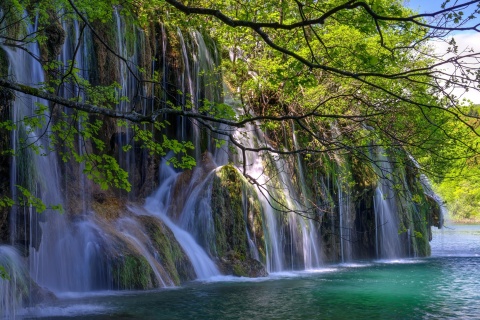 Sfondi Waterfalls in National park Plitvice 480x320