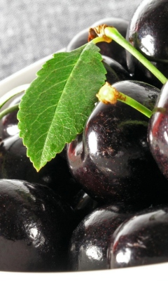 Screenshot №1 pro téma Black Cherries 240x400