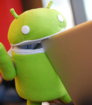 Funny Android Toy - Obrázkek zdarma pro Nokia X7