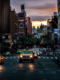 Sfondi New York City Streets At Sunset 240x320