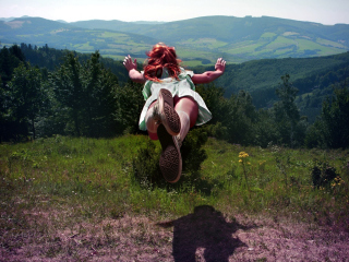 Das Girl Jumping And Flying Wallpaper 320x240