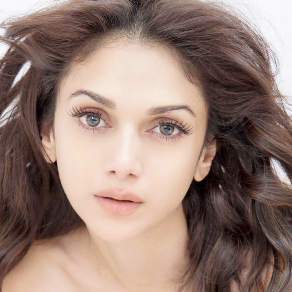 Screenshot №1 pro téma Aditi Rao Hydari Natural 1024x1024