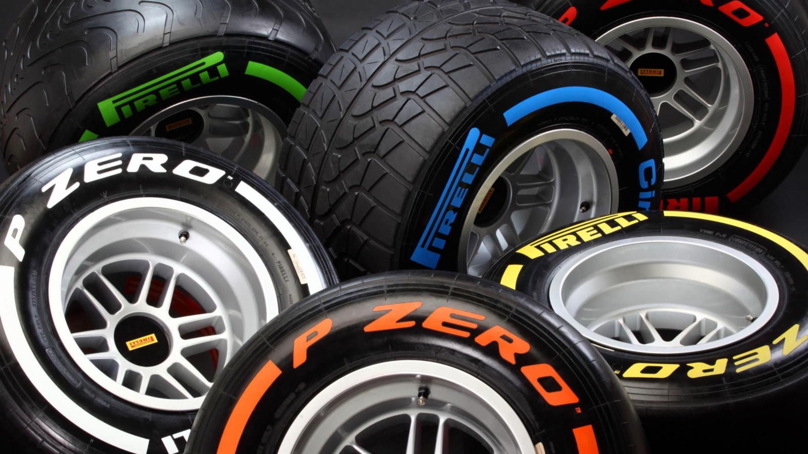 Fondo de pantalla Tyres 1600x900