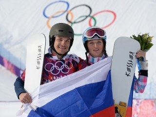 Обои Snowboarders Couple 320x240