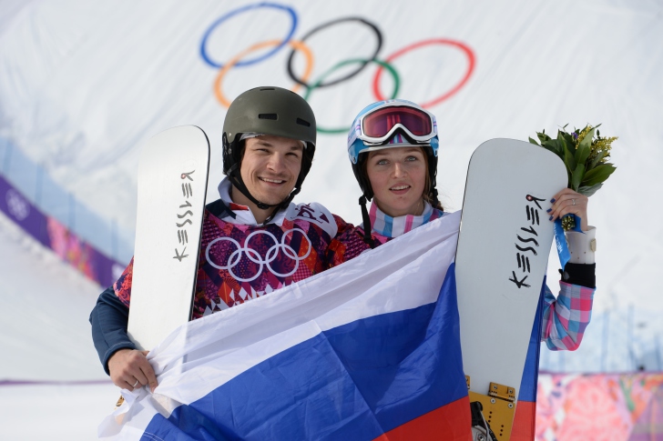 Sfondi Snowboarders Couple