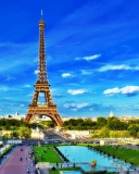 Обои Eiffel Tower on Champ de Mars Greenspace 128x160