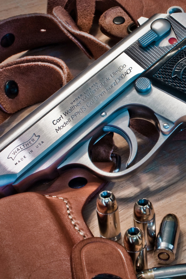 Das Walther Pistol 9mm Wallpaper 640x960