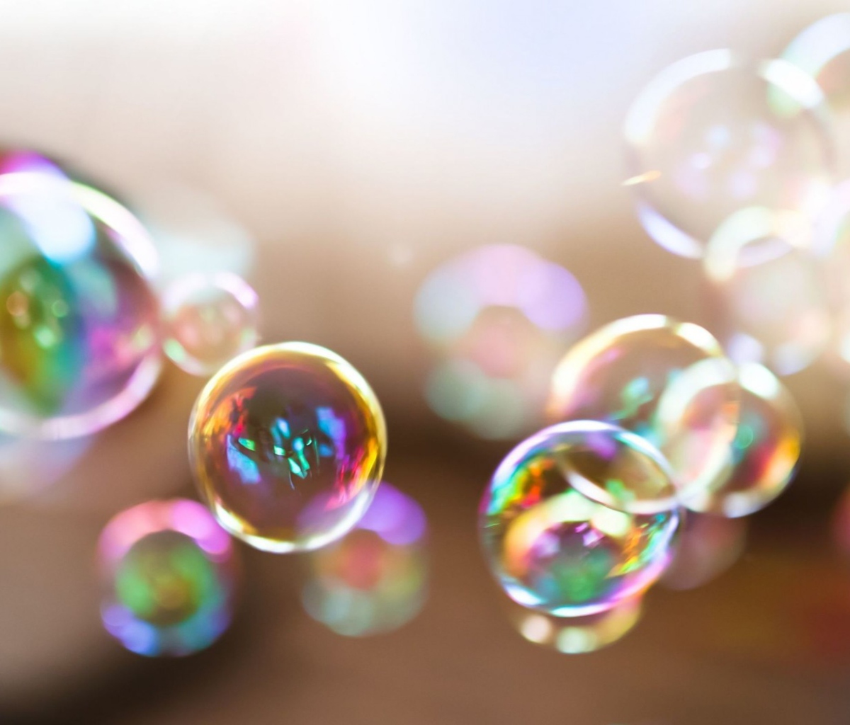 Das Colorful Bubbles Wallpaper 1200x1024