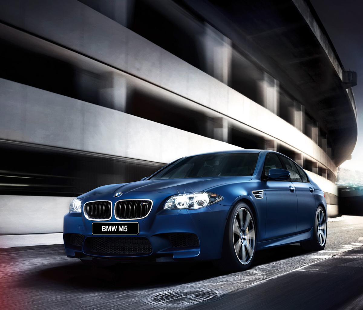 BMW M5 F10 screenshot #1 1200x1024