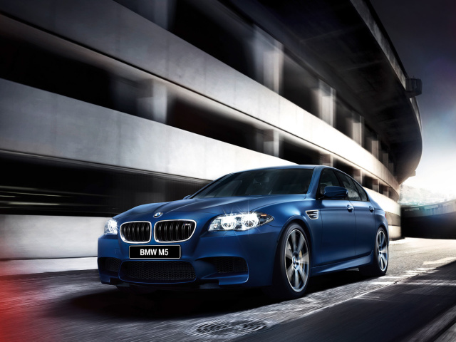 Screenshot №1 pro téma BMW M5 F10 640x480