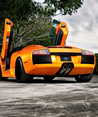 Orange Lamborghini Murcielago - Obrázkek zdarma pro Nokia C2-02