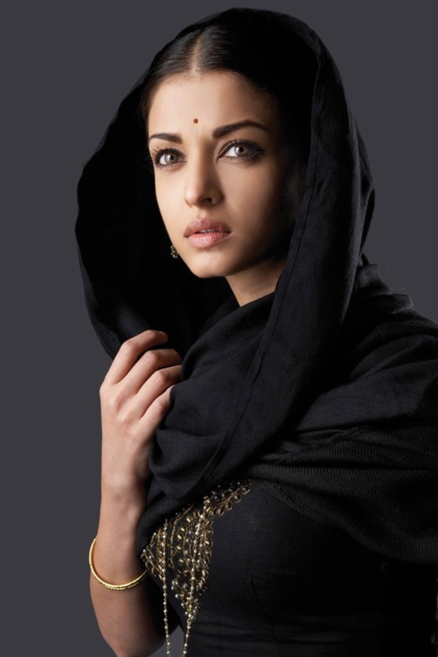 Обои Aishwarya Rai HD 640x960