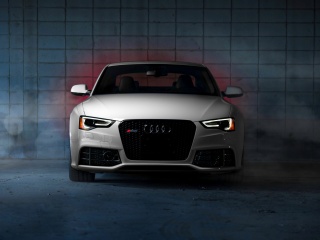 Fondo de pantalla Audi RS5 320x240