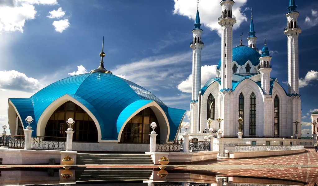 Kul Sharif Mosque in Kazan screenshot #1 1024x600