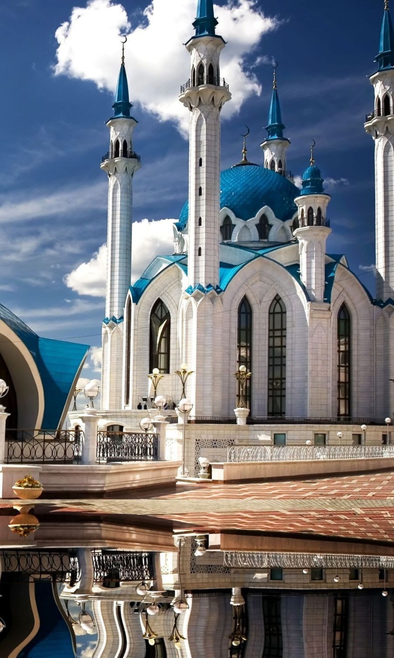 Sfondi Kul Sharif Mosque in Kazan 768x1280