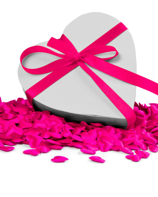 Heart Shaped Box Gift sfondi gratuiti per 768x1280