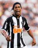 Screenshot №1 pro téma Ronaldinho Soccer Player 128x160