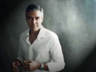 George Clooney wallpaper 320x240