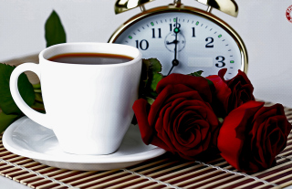 Tea And Alarm Clock - Obrázkek zdarma pro 1600x900