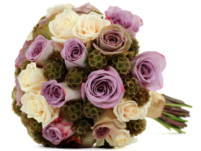 Fondo de pantalla Bouquet with lilac roses 640x480