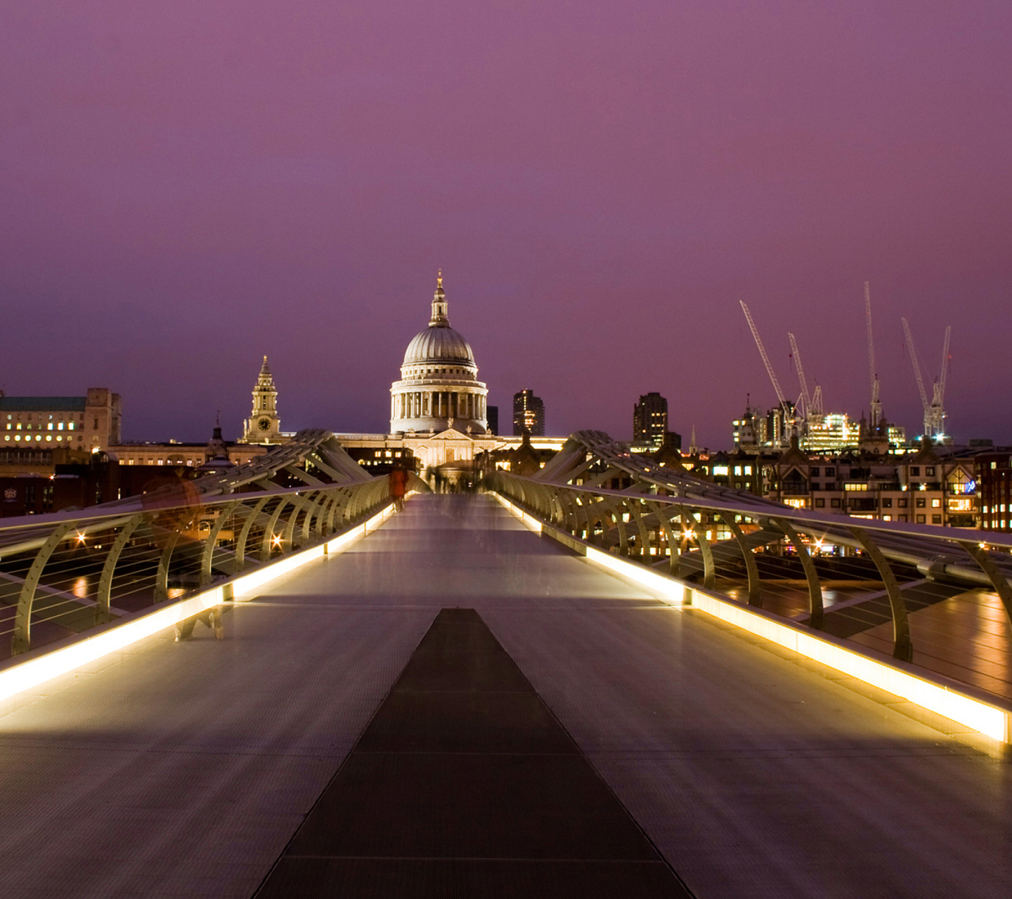 Millennium Futuristic Bridge in London wallpaper 1440x1280