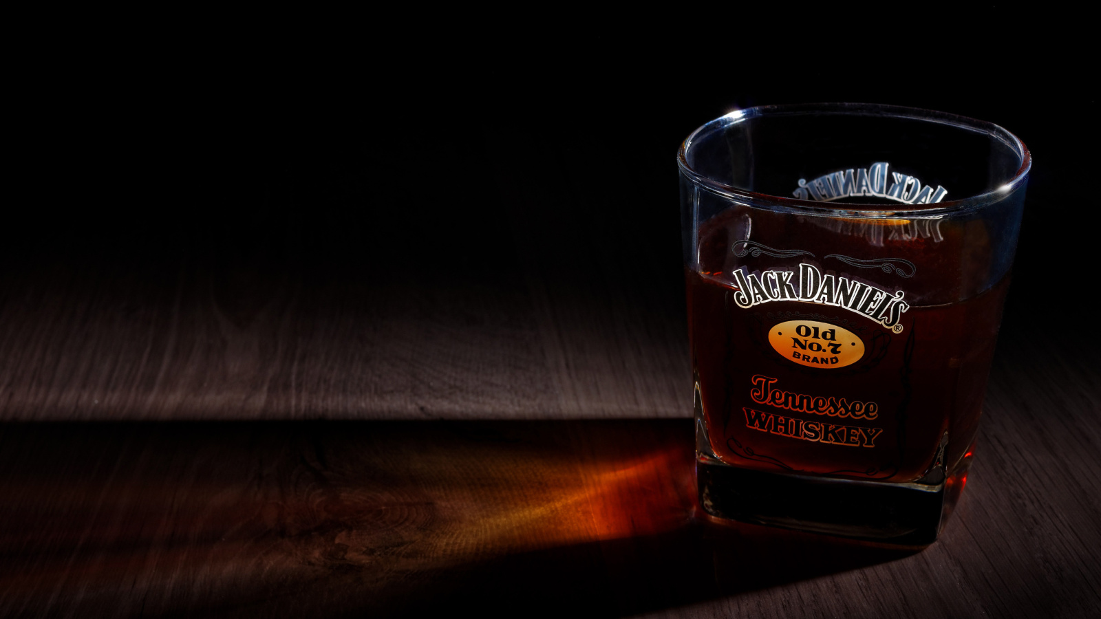 Sfondi Whiskey jack daniels 1600x900