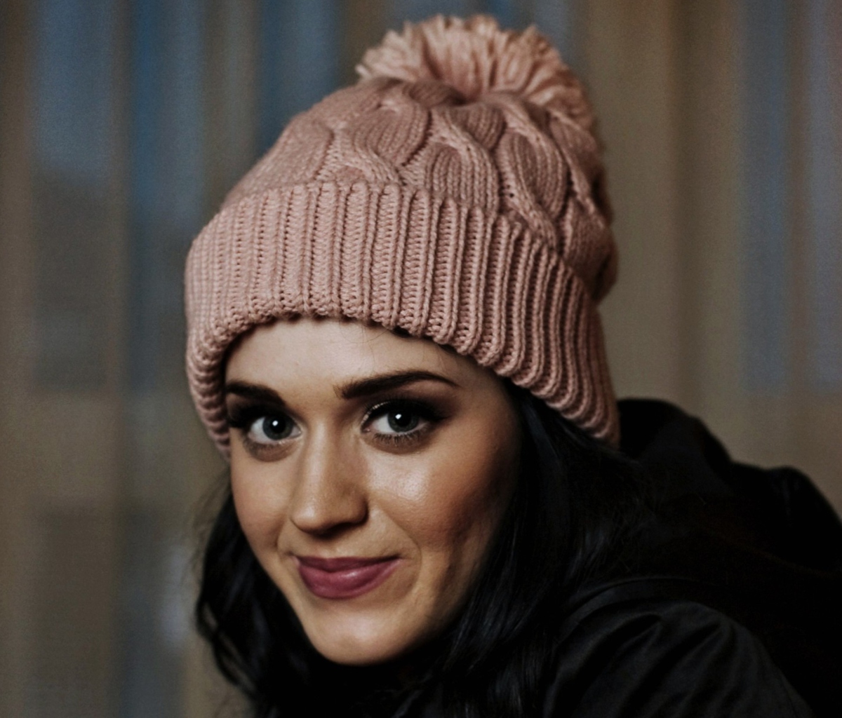Screenshot №1 pro téma Katy Perry Wearing Hat 1200x1024