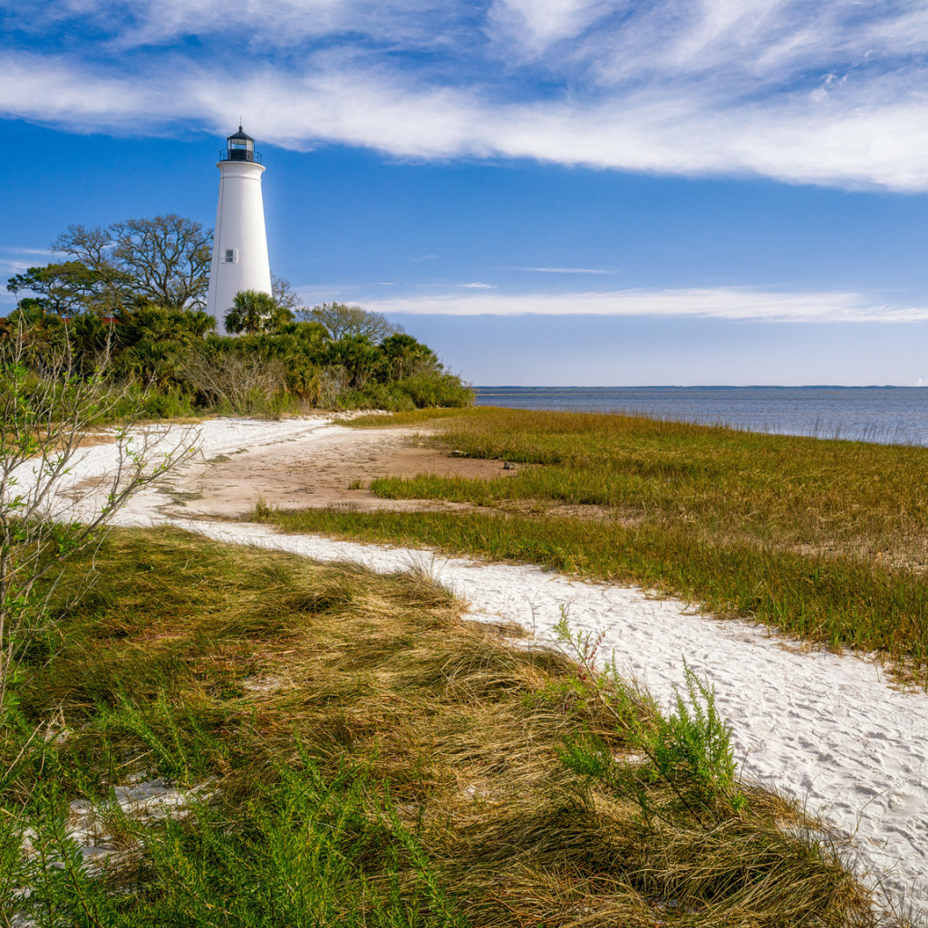 Das Lighthouse in Lithuania Wallpaper 1024x1024