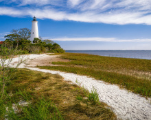 Das Lighthouse in Lithuania Wallpaper 220x176