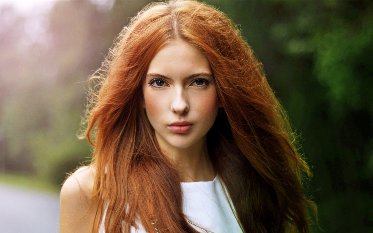 Fondo de pantalla Beautiful Redhead Girl 1280x800