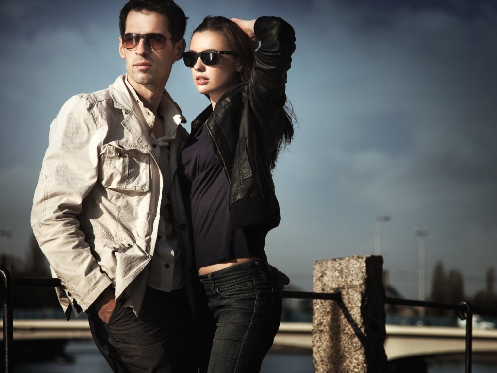 Couple portrait wallpaper 1024x768