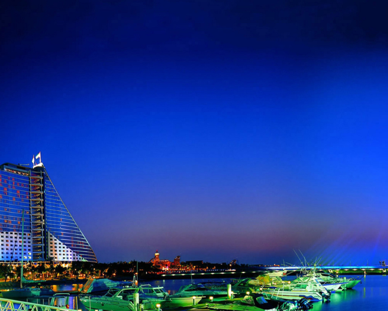 Sfondi Dubai Beach 1280x1024