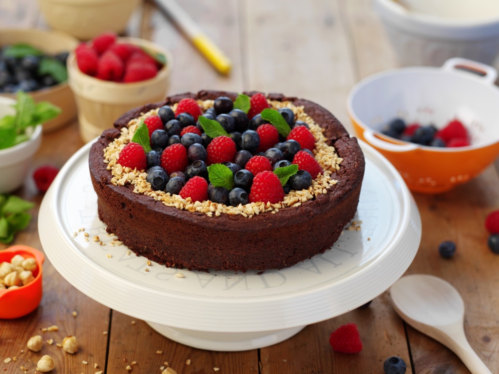 Обои Berries Cake 1024x768