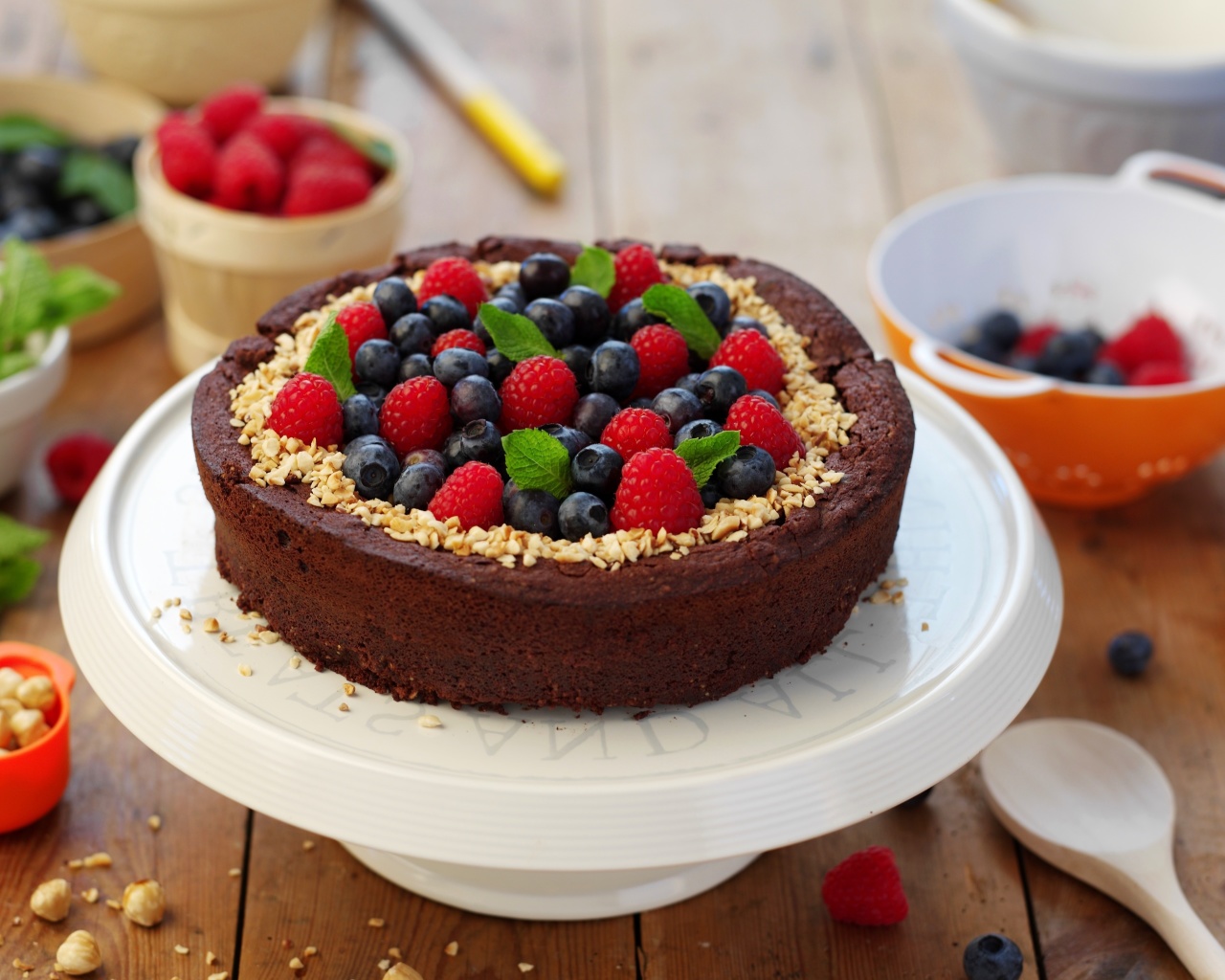 Обои Berries Cake 1280x1024