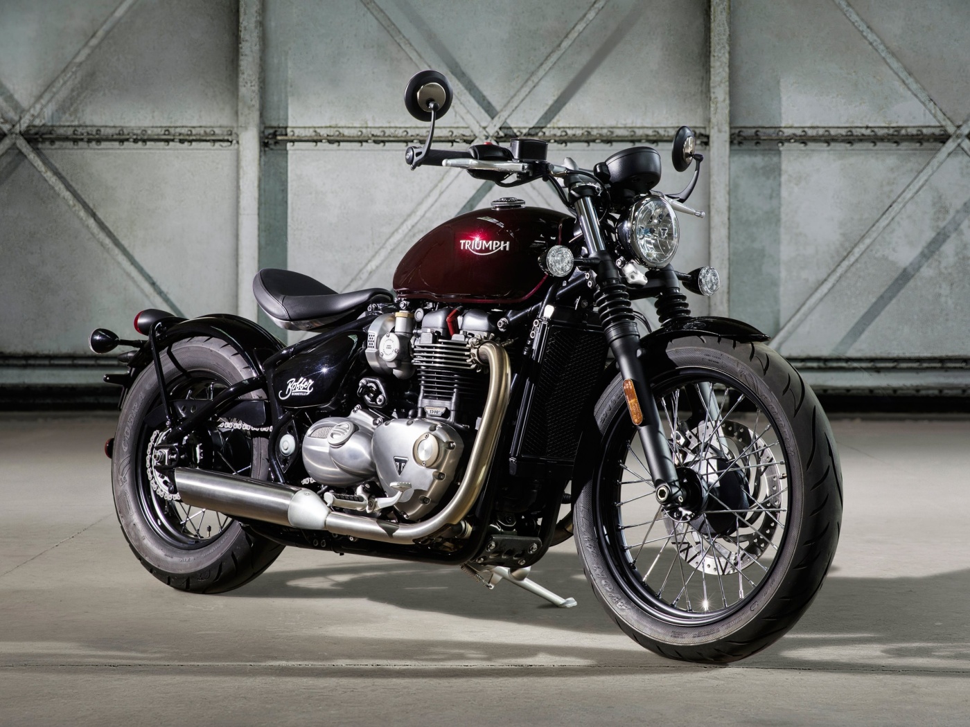 Обои Triumph Bonneville Bobber 1400x1050