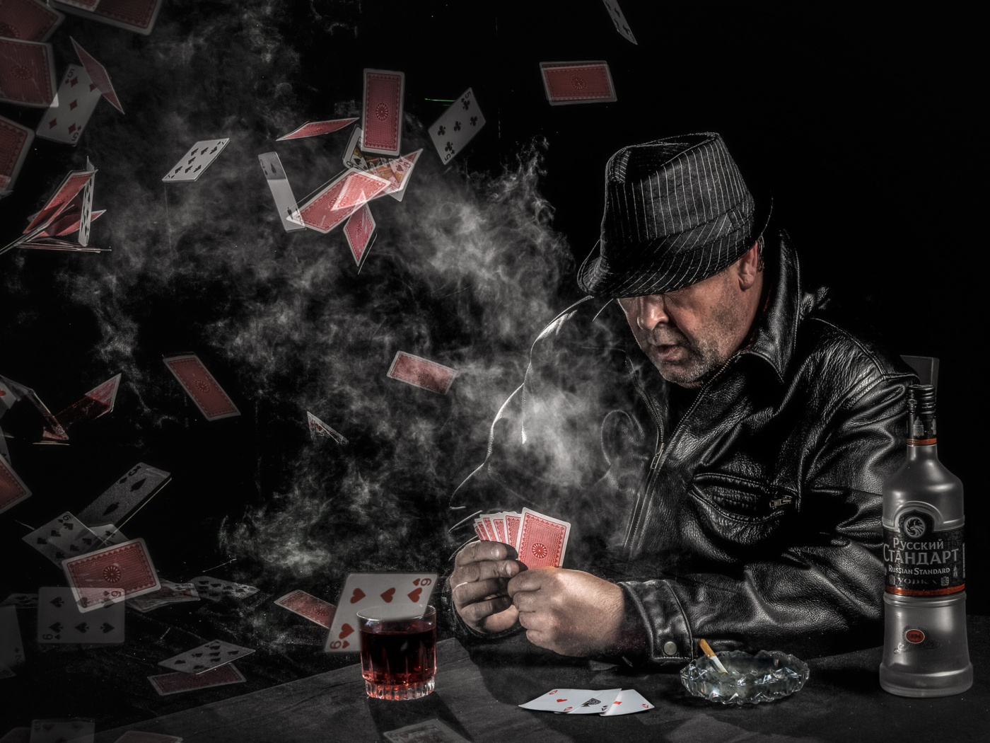 Sfondi Gambler with vodka 1400x1050