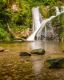 Waterfall in Spain screenshot #1 128x160