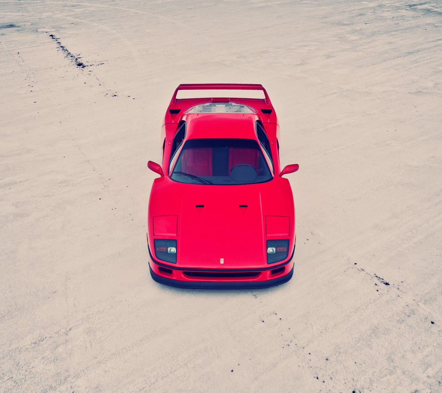 Das Red Ferrari F40 Top Angle Wallpaper 1440x1280