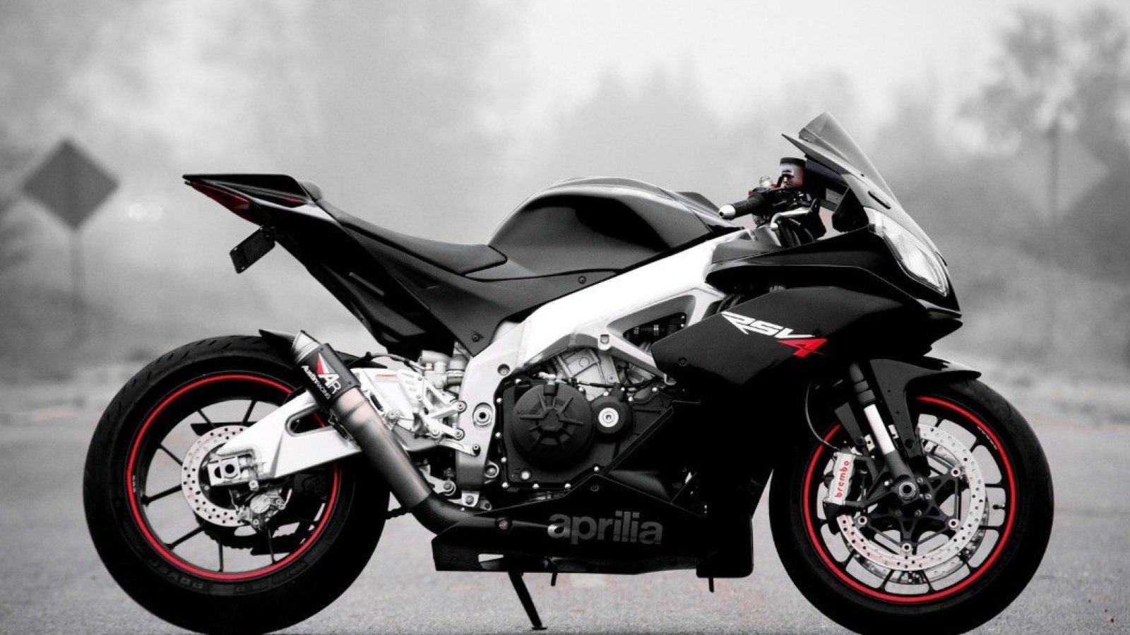 Fondo de pantalla Aprilia RSV4 1600x900